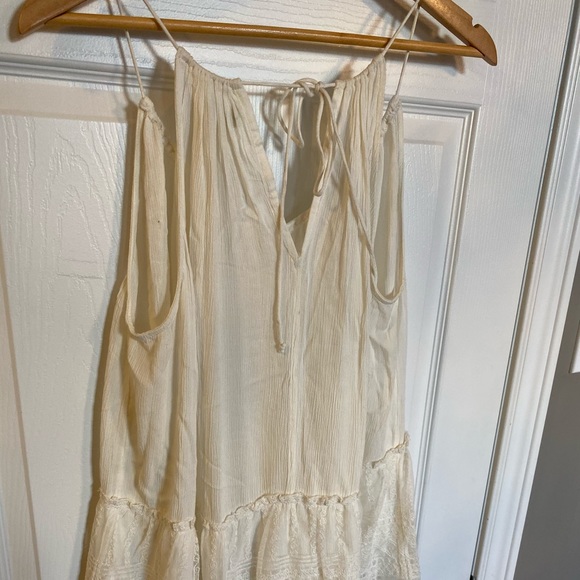 URBANOUTFITTERS Boho lace peplum tank - Picture 2 of 3